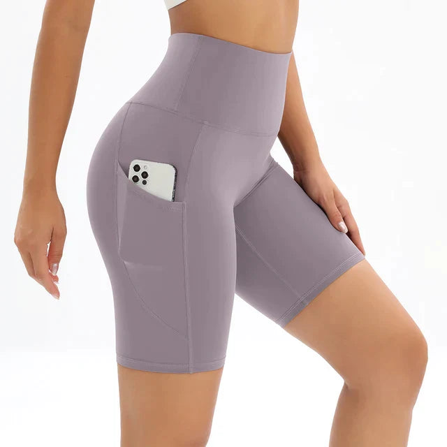 Women's fitness shorts with high waist and pocket