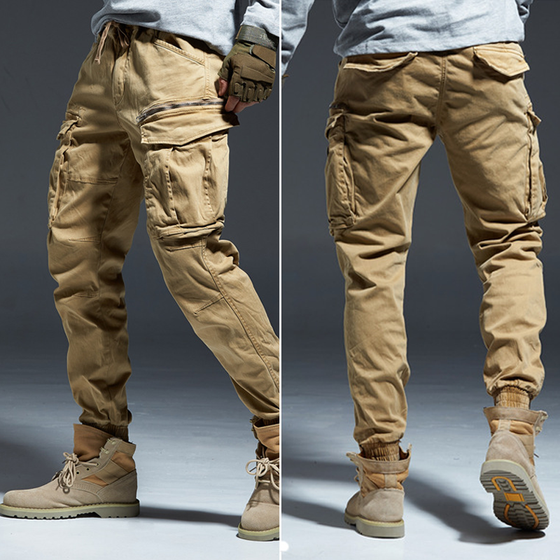 Men's cargo pants with elastic waist